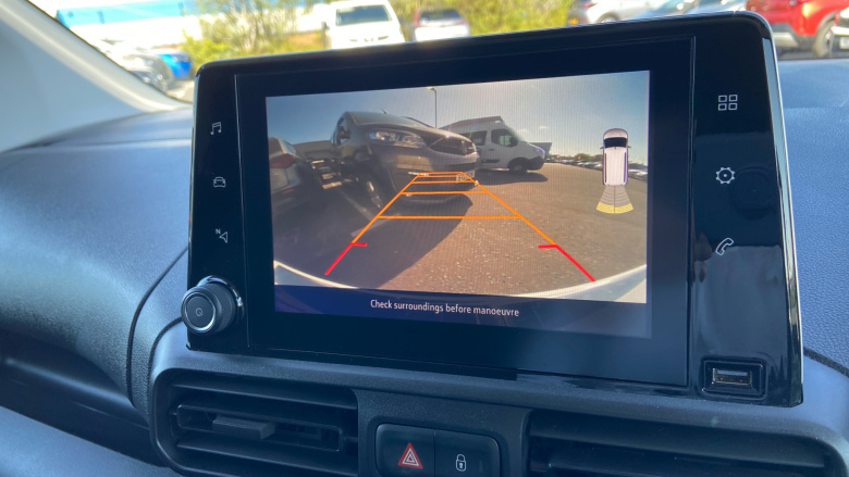 Vauxhall Combo Cargo Combo L1 Diesel 2300 1.5 Turbo D 100ps H1 Pro Van